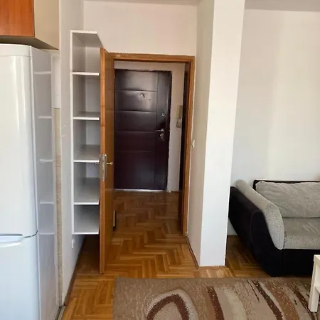 Apartment 4